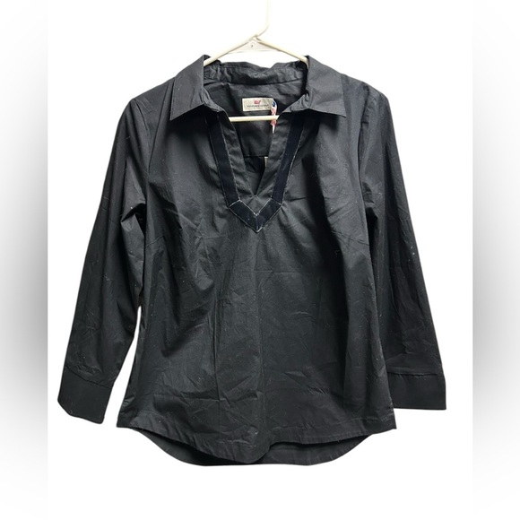 Vineyard Vines Tops - NWT Vineyard Vines Black Blouse Size Small